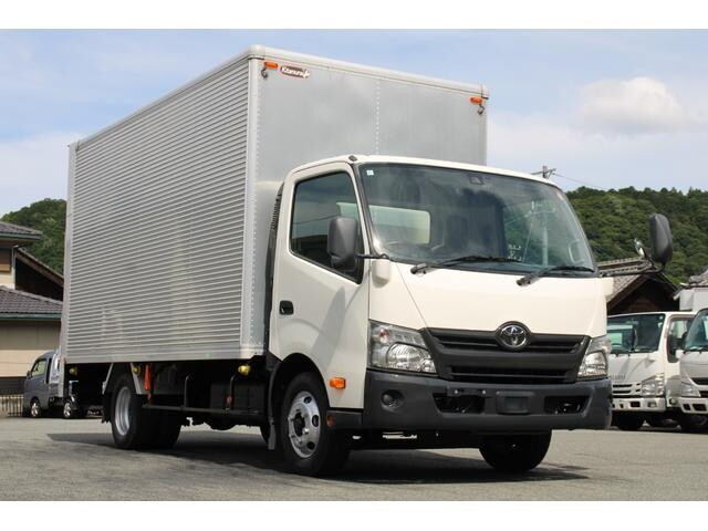 TOYOTA Dyna Aluminum Van TPG-XZU712 2018 117,000km