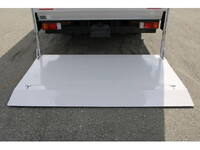 TOYOTA Dyna Aluminum Van TPG-XZU712 2018 117,000km_18
