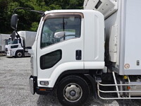 ISUZU Forward Refrigerator & Freezer Truck SKG-FSR90T2 2016 673,000km_13