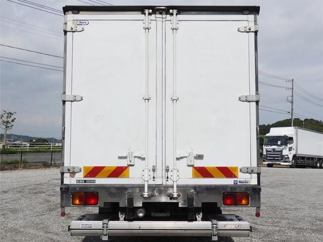 Ranger Refrigerator & Freezer Truck_2