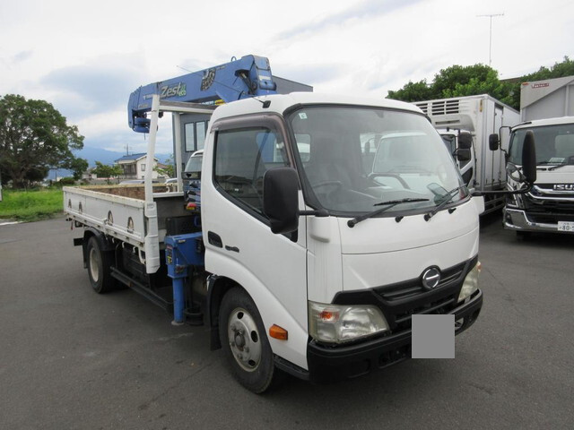 HINO Dutro Truck (With 4 Steps Of Cranes) TKG-XZU650M 2013 88,194km_1