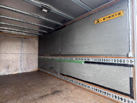 ISUZU Elf Aluminum Van BKG-NMR85AN 2010 63,424km_13