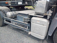 UD TRUCKS Quon Trailer Head QPG-GK5XAD 2017 535,000km_14