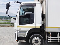 ISUZU Giga Refrigerator & Freezer Truck QKG-CYJ77A 2014 586,000km_7