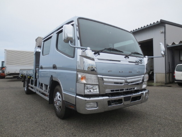 Canter Truck (With 4 Steps Of Cranes)_1