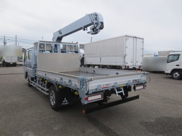 Canter Truck (With 4 Steps Of Cranes)_2