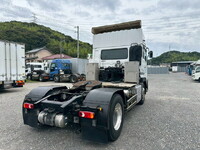 UD TRUCKS Quon Trailer Head 2PG-GK5AAD 2020 673,000km_2