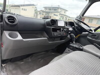TOYOTA Dyna Aluminum Van TPG-XZU605 2017 172,000km_20