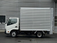 TOYOTA Dyna Aluminum Van TPG-XZU605 2018 185,000km_3