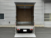 TOYOTA Dyna Aluminum Van TPG-XZU605 2018 185,000km_5