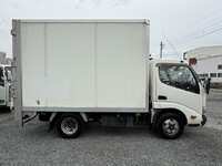 TOYOTA Toyoace Panel Van TKG-XZC605 2016 111,200km_4