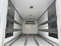 ISUZU Forward Refrigerator & Freezer Truck TKG-FRR90T2 2016 321,630km_9