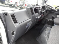 ISUZU Elf Panel Van 2RG-NMS88AN 2021 94,000km_26