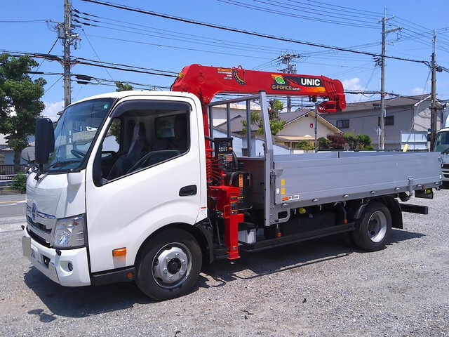 HINO Dutro Truck (With 5 Steps Of Cranes) 2KG-XZU712M 2024 410km_1