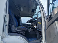 ISUZU Giga Aluminum Wing QKG-CYJ77B 2016 731,478km_17