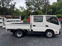 HINO Dutro Double Cab TKG-XZU605M 2019 40,664km_6