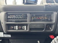 ISUZU Elf Others KR-NKR81GN 2002 9,763km_37