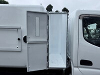 HINO Dutro Garbage Truck TPG-XZU600X 2017 77,252km_10