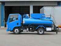 ISUZU Elf Vacuum Truck 2RG-NMR88N 2020 143,000km_3