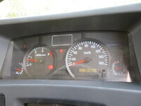 ISUZU Elf Panel Van TRG-NPR85AN 2015 202,000km_18