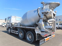 ISUZU Giga Mixer Truck LKG-CXZ77AT 2011 345,000km_2