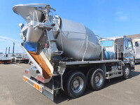 ISUZU Giga Mixer Truck LKG-CXZ77AT 2011 345,000km_4