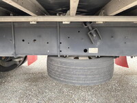 ISUZU Giga Aluminum Wing QKG-CYJ77B 2016 633,000km_15