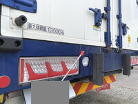ISUZU Giga Aluminum Wing QKG-CYJ77B 2016 633,000km_40