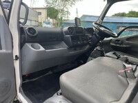 HINO Dutro Bottle Van TKG-XZU645M 2018 65,170km_39