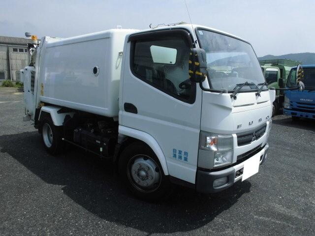 Canter Garbage Truck_1