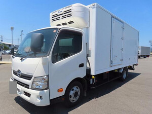 HINO Dutro Refrigerator & Freezer Truck TKG-XZU722M 2019 282,000km_1