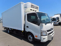 HINO Dutro Refrigerator & Freezer Truck TKG-XZU722M 2019 282,000km_3