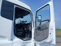 UD TRUCKS Quon Aluminum Block 2PG-CG5CA 2017 766,779km_14