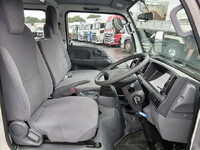 ISUZU Elf Double Cab TPG-NKR85AN 2017 5,780km_20
