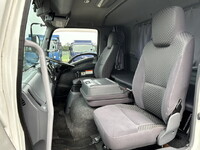 ISUZU Forward Aluminum Wing TKG-FRR90T2 2017 185,501km_32