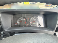 ISUZU Elf Garbage Truck BKG-NMR85N 2010 176,937km_31