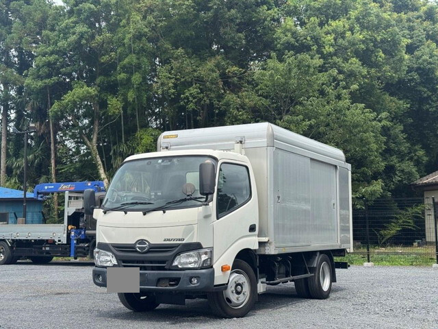 HINO Dutro Bottle Van TKG-XZU645M 2018 71,518km