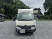 HINO Dutro Bottle Van TKG-XZU645M 2018 71,518km_5