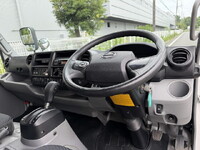 HINO Dutro Aluminum Van 2RG-XZU710M 2020 194,000km_16