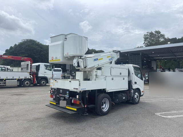 Dutro Cherry Picker_2