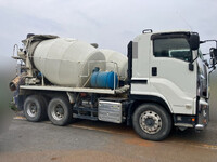 ISUZU Giga Mixer Truck 2KG-CXZ60CT 2020 199,830km_4