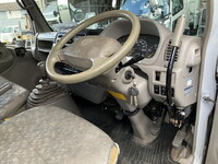 TOYOTA Dyna Cherry Picker BDG-XZU354H 2011 96,528km_34