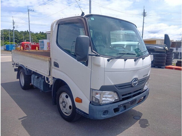 HINO Dutro Flat Body TKG-XZU605M 2019 90,482km
