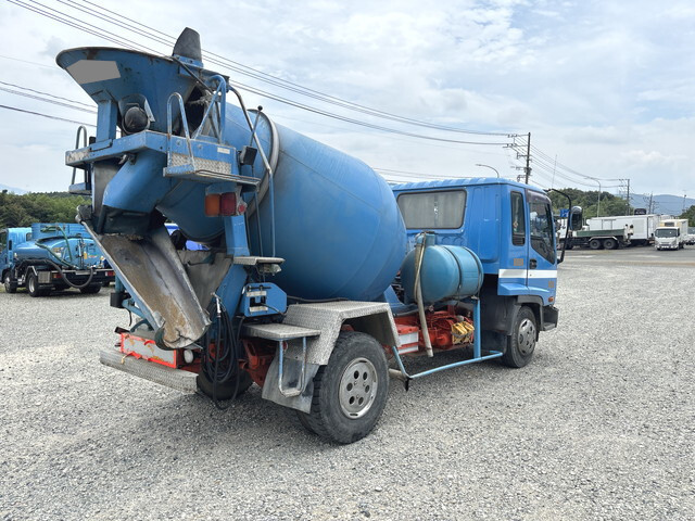 Forward Mixer Truck_2
