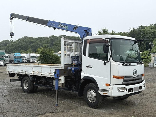 Condor Truck (With 3 Steps Of Cranes)_1