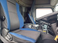 ISUZU Giga Trailer Head QKG-EXD52BD 2017 857,000km_39