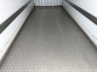 ISUZU Forward Refrigerator & Freezer Truck 2PG-FRR90T2 2023 176,279km_9