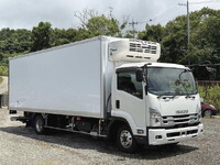ISUZU Forward Refrigerator & Freezer Truck 2PG-FRR90T2 2022 230,205km_1