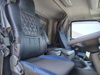 ISUZU Giga Aluminum Block QKG-CYL77B 2017 1,070,259km_10