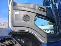 ISUZU Giga Trailer Head QDG-EXZ52BJ 2017 242,141km_26